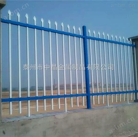 锌钢组装式围墙护栏的特点及护栏的使用范围
