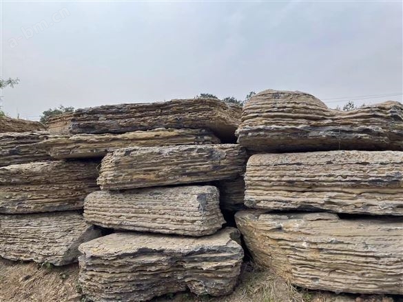 上海景观石小型叠石原石假山案例
